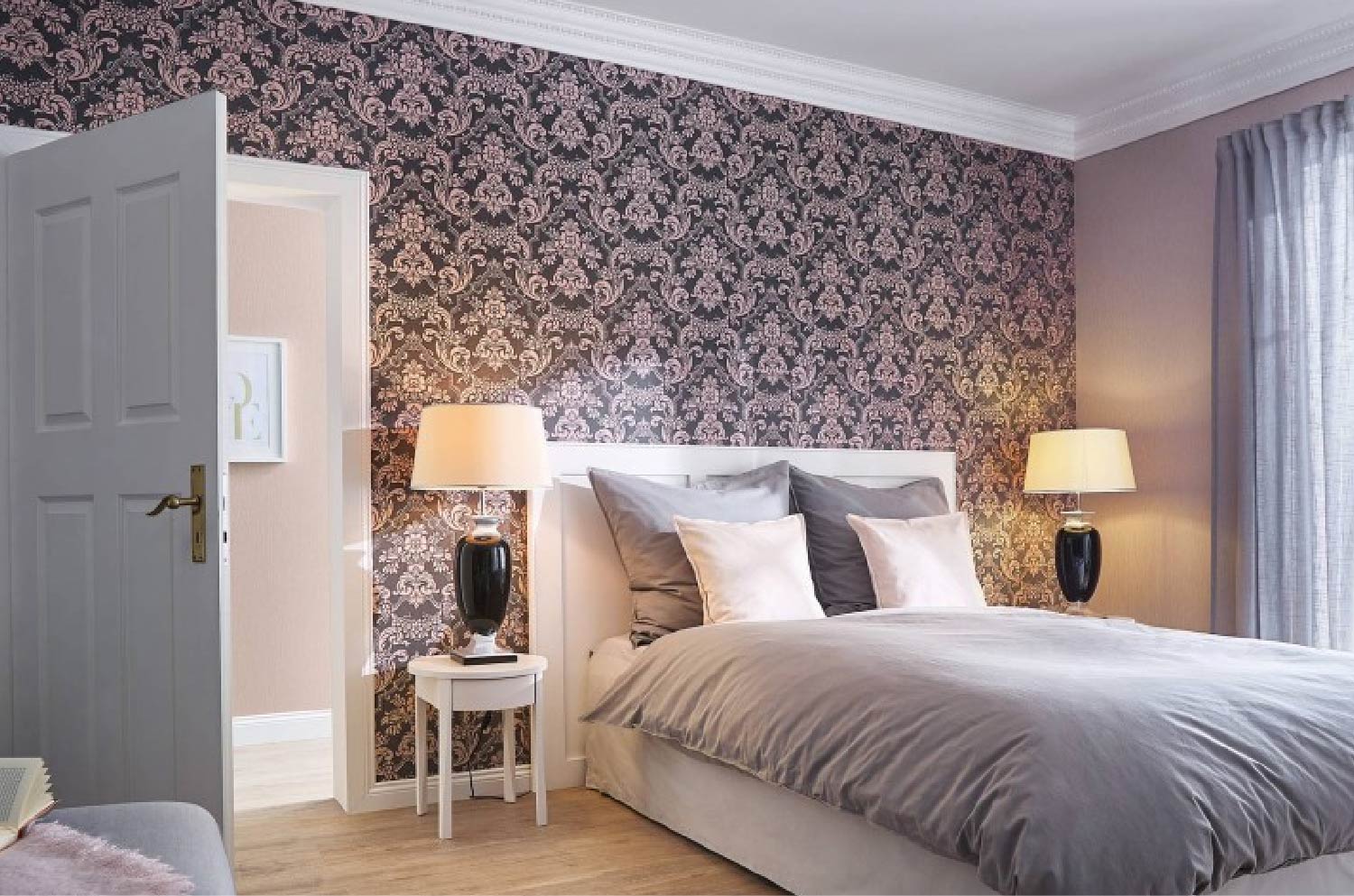 Deep Purple Damask Pattern for Luxury Bedroom